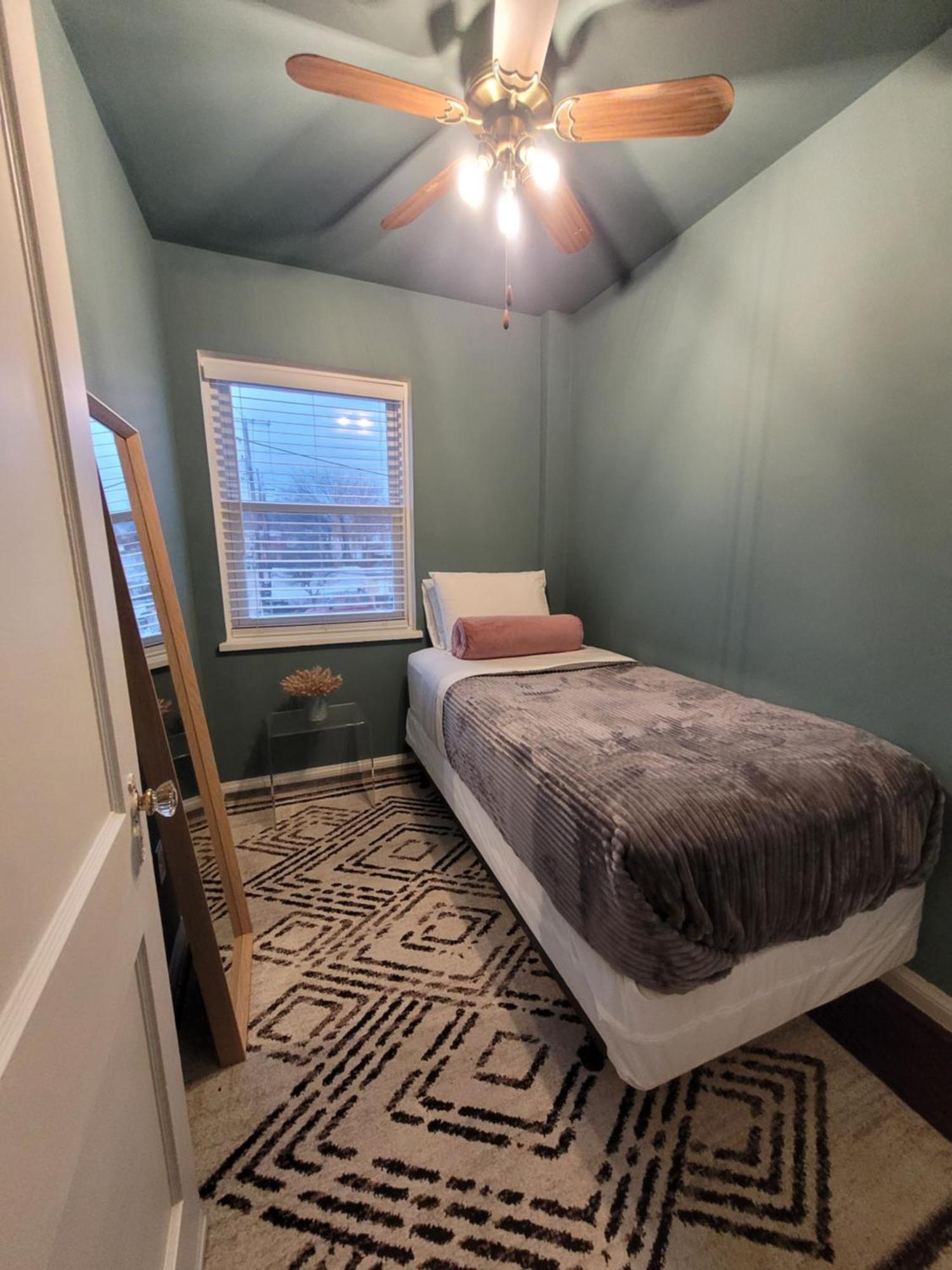 Capitol Hill Adj Home With Parking And Easy Access To Downtown Washington Eksteriør bilde
